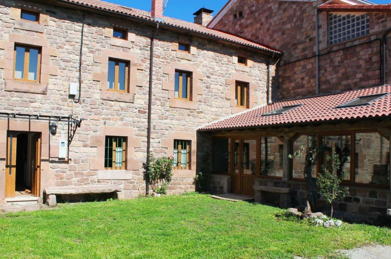 El Rincon De Golobar En Branosera 外观 照片
